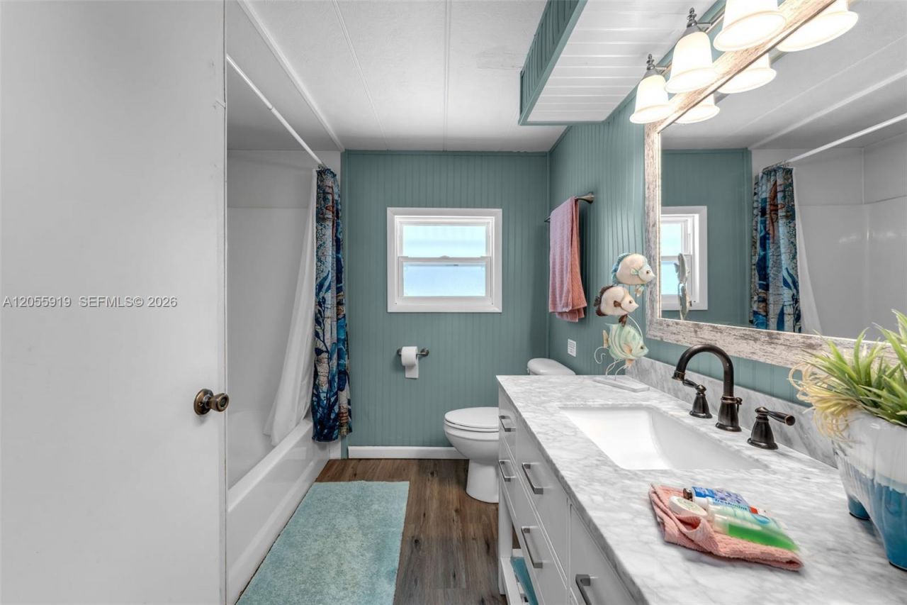 59733 Paradise Pl , Marathon, FL 33050 Photo