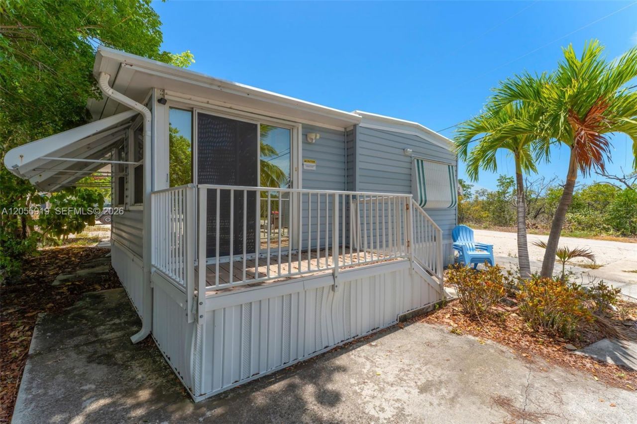 59733 Paradise Pl , Marathon, FL 33050 Photo