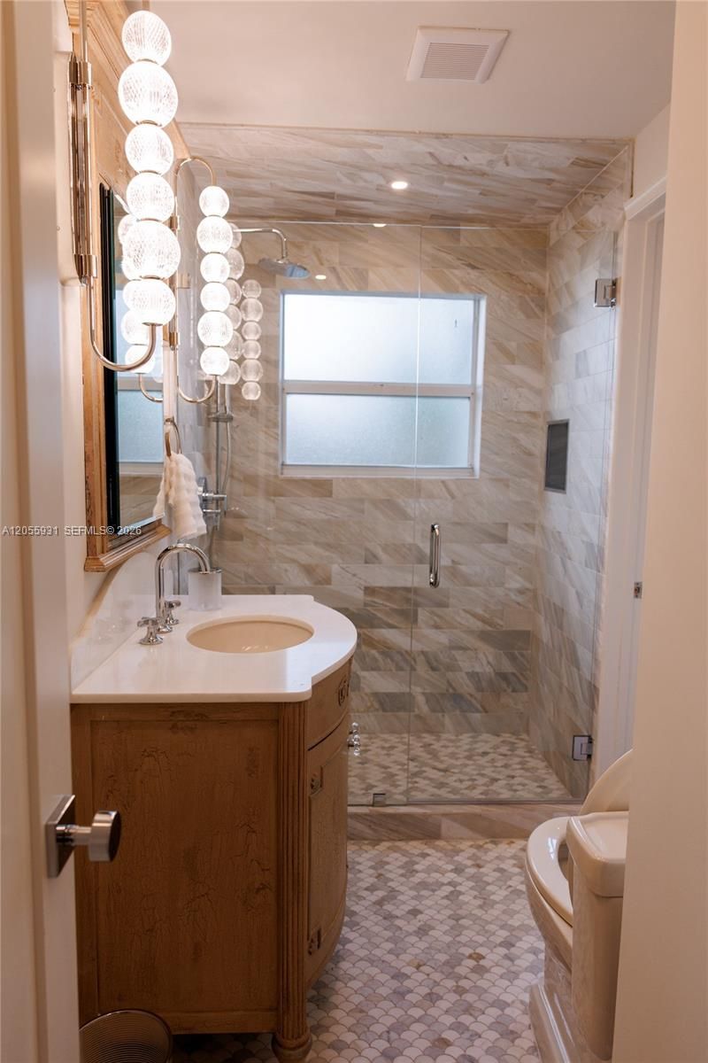 3190 Sheridan Ave, Miami Beach, FL 33140 Photo