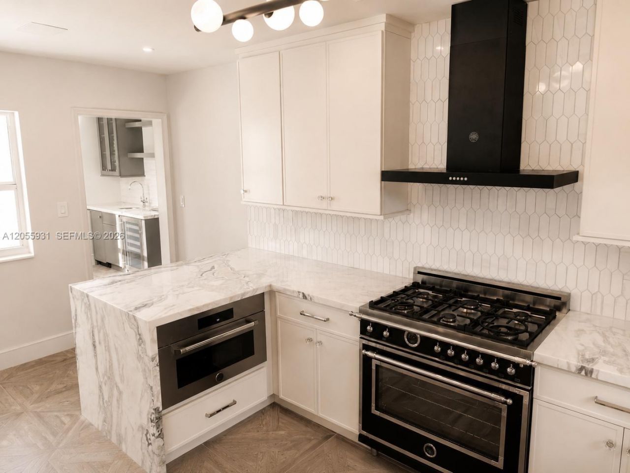 3190 Sheridan Ave, Miami Beach, FL 33140 Photo