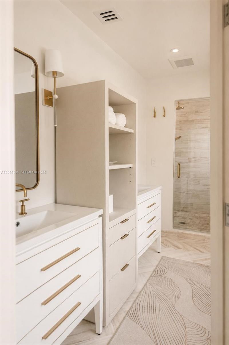 3190 Sheridan Ave, Miami Beach, FL 33140 Photo