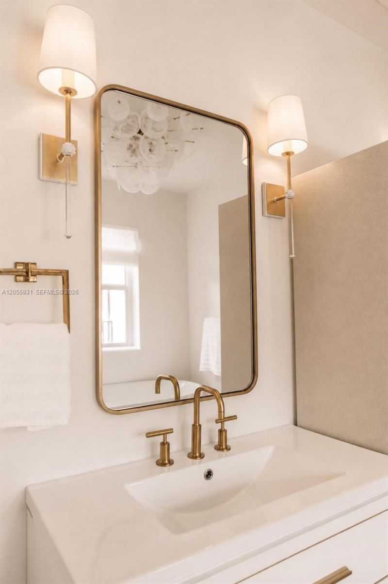 3190 Sheridan Ave, Miami Beach, FL 33140 Photo