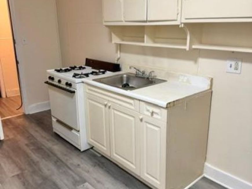 27 E Main Street, Unit 304, Westminster, MD 21157 Main Photo