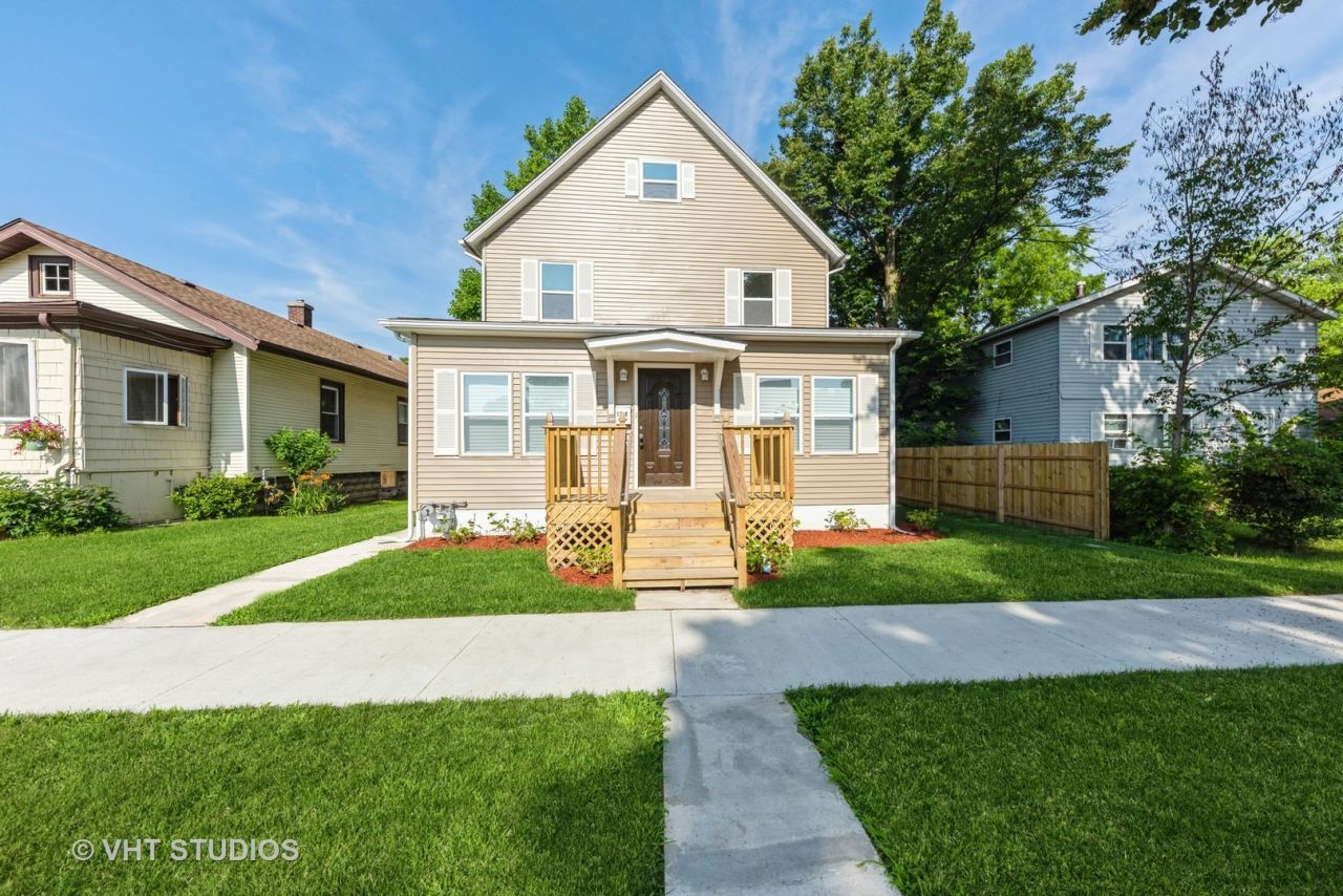 1210 Park Avenue, North Chicago, IL 60064 Main Photo
