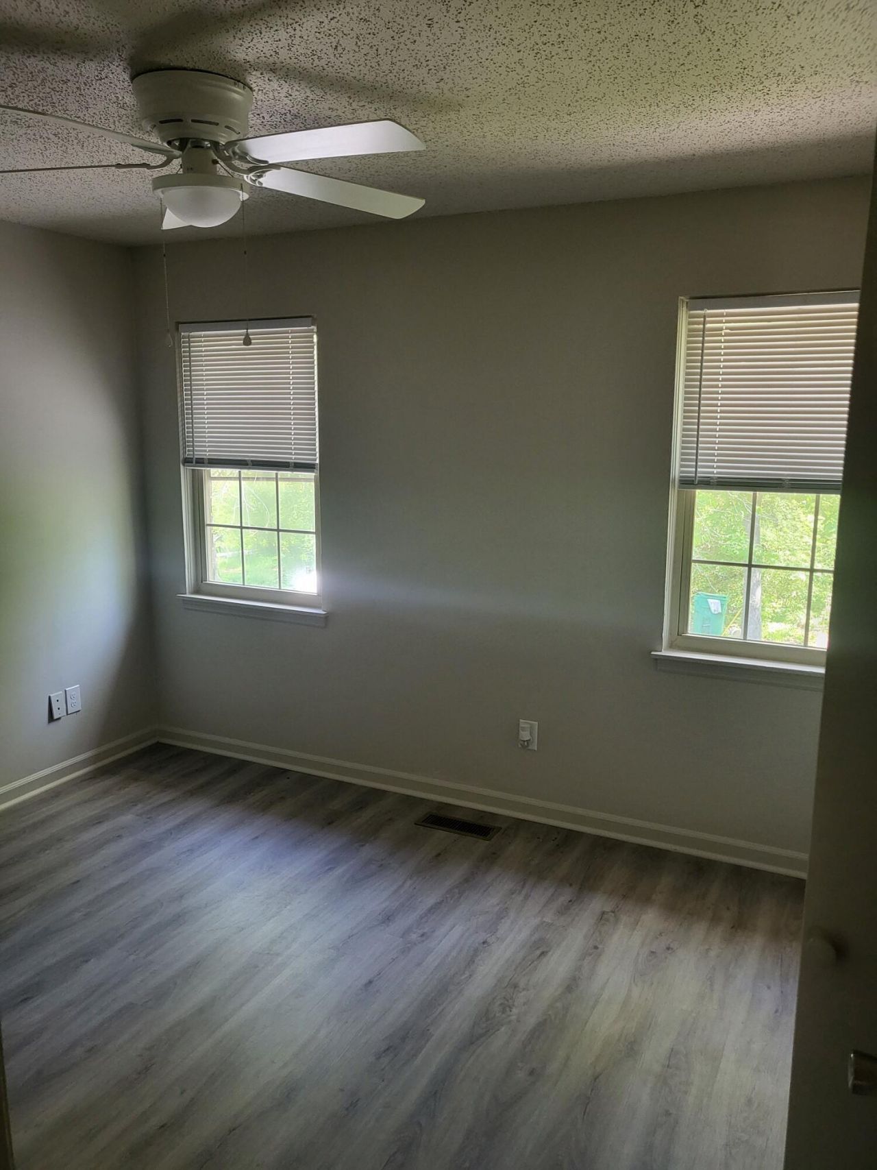 126 Langley Drive Photo 11