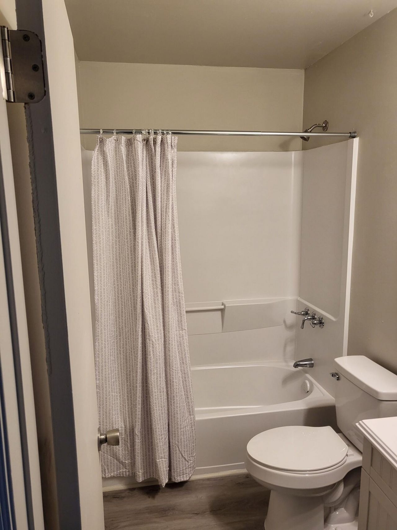 126 Langley Drive Photo 14