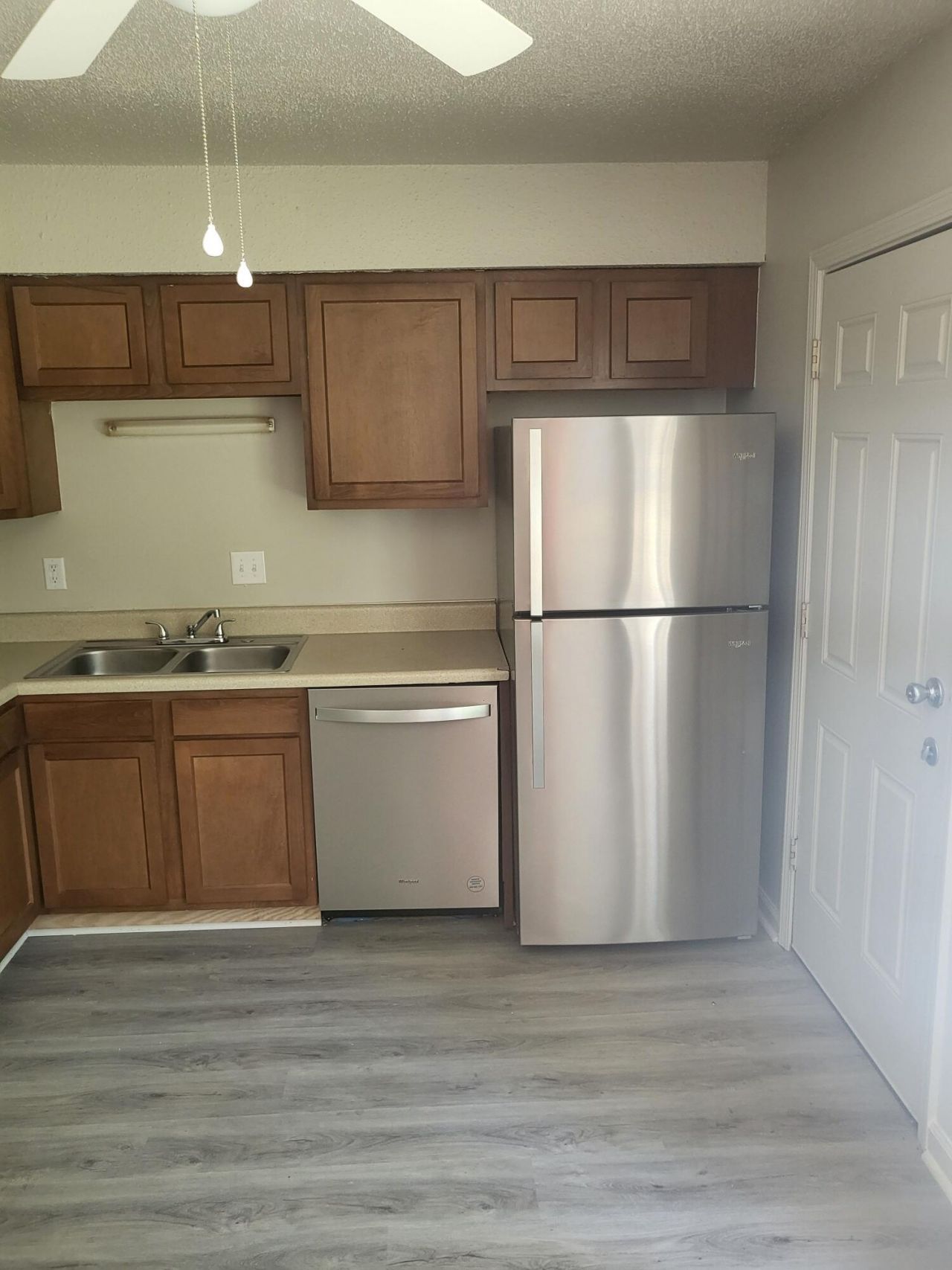 126 Langley Drive Photo 6