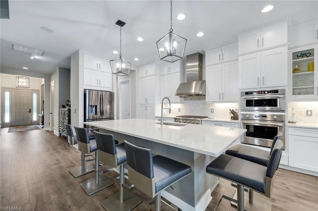 9351 Montelanico Loop, Naples, FL 34119 Photo