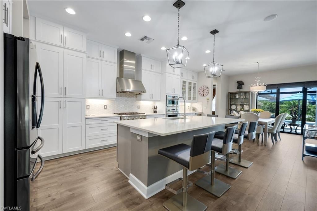 9351 Montelanico Loop, Naples, FL 34119 Photo