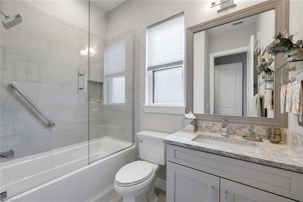 9351 Montelanico Loop, Naples, FL 34119 Photo