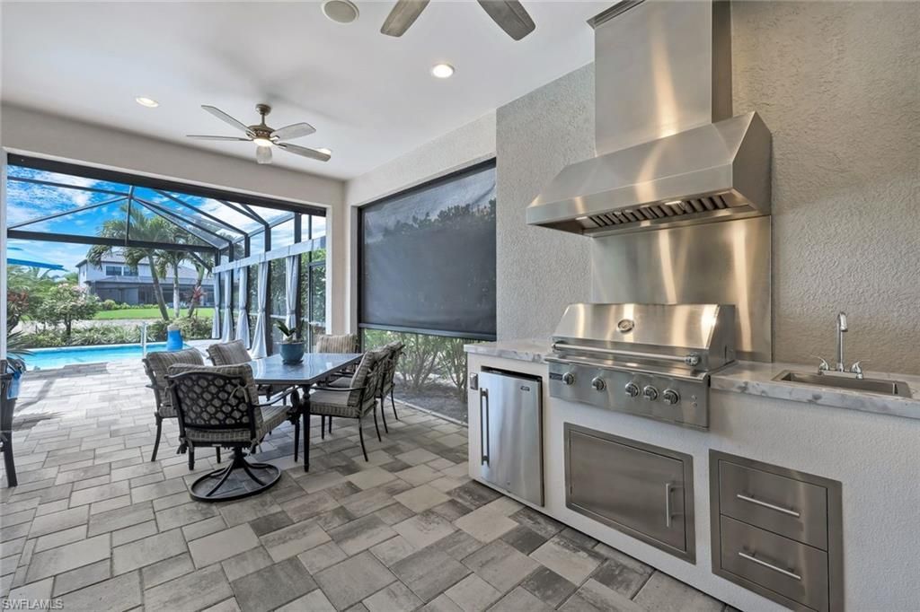 9351 Montelanico Loop, Naples, FL 34119 Photo