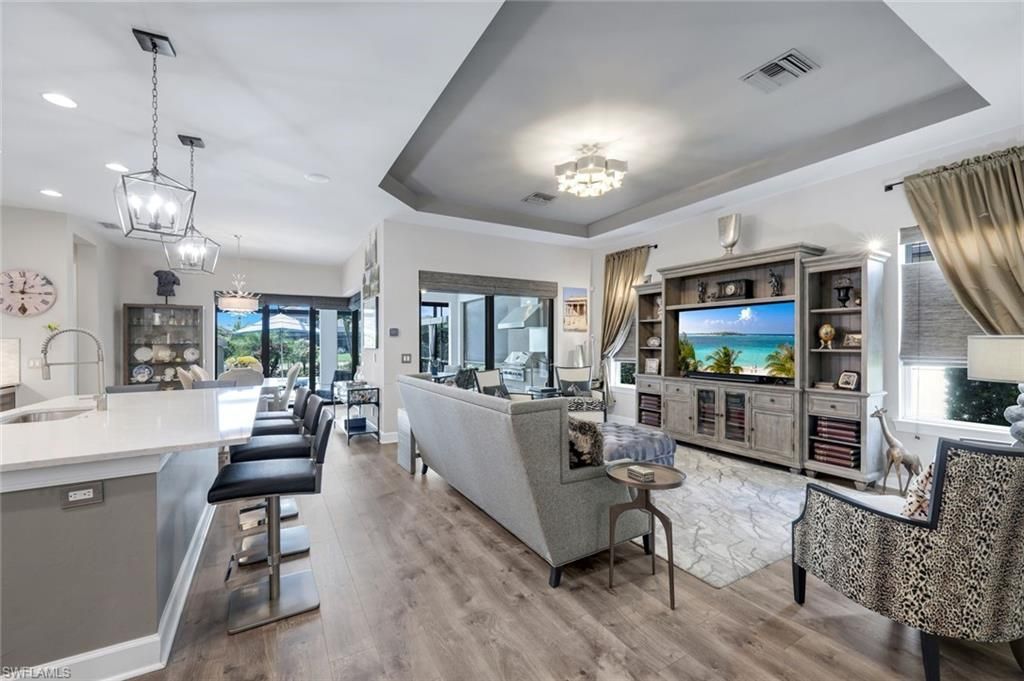 9351 Montelanico Loop, Naples, FL 34119 Photo