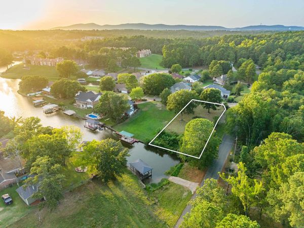 XX Four Oaks Lane , Hot Springs, AR 71901
