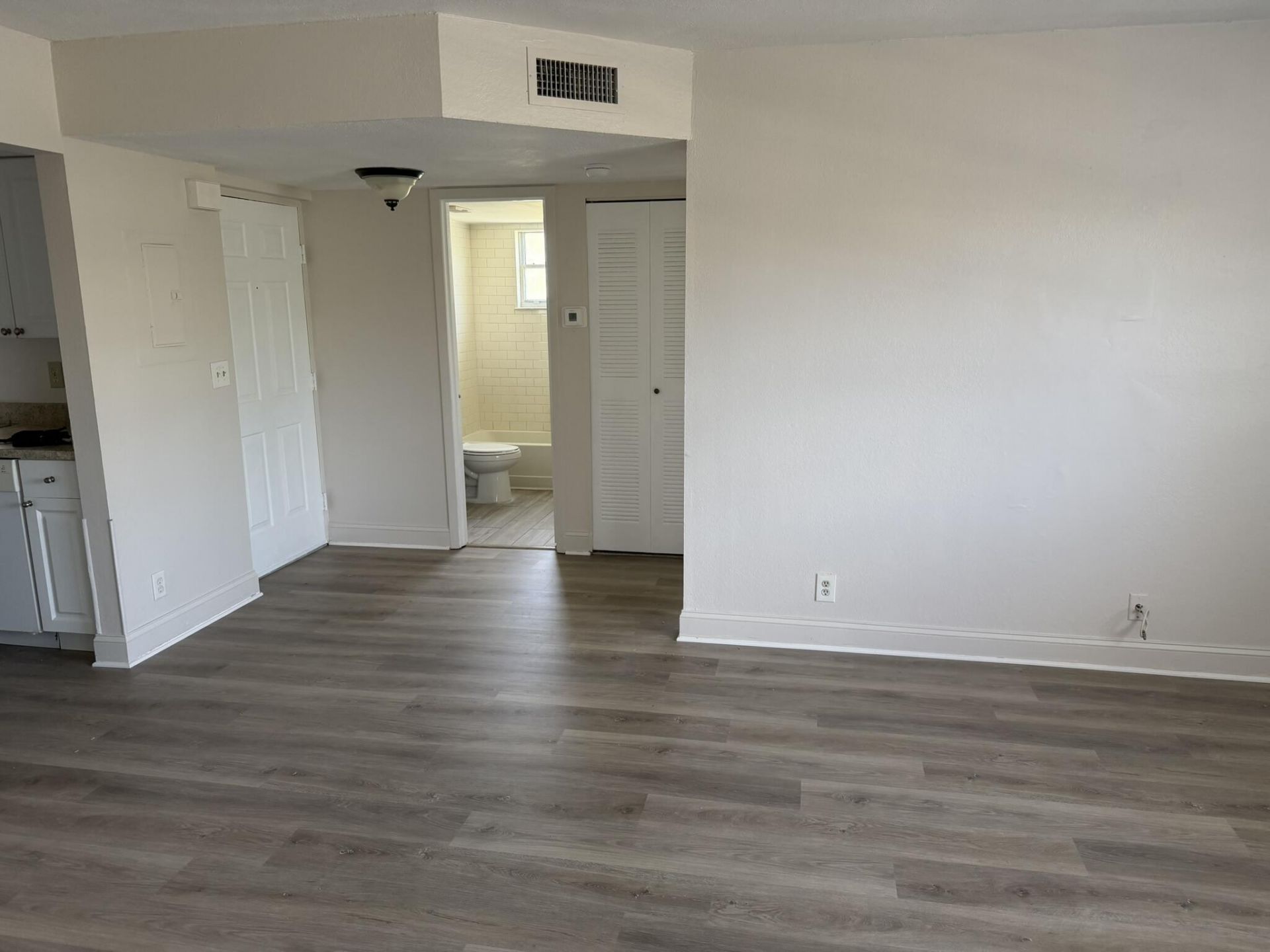 1546 SE Royal Green Circle, Unit 102, Port Saint Lucie, FL 34952 Photo