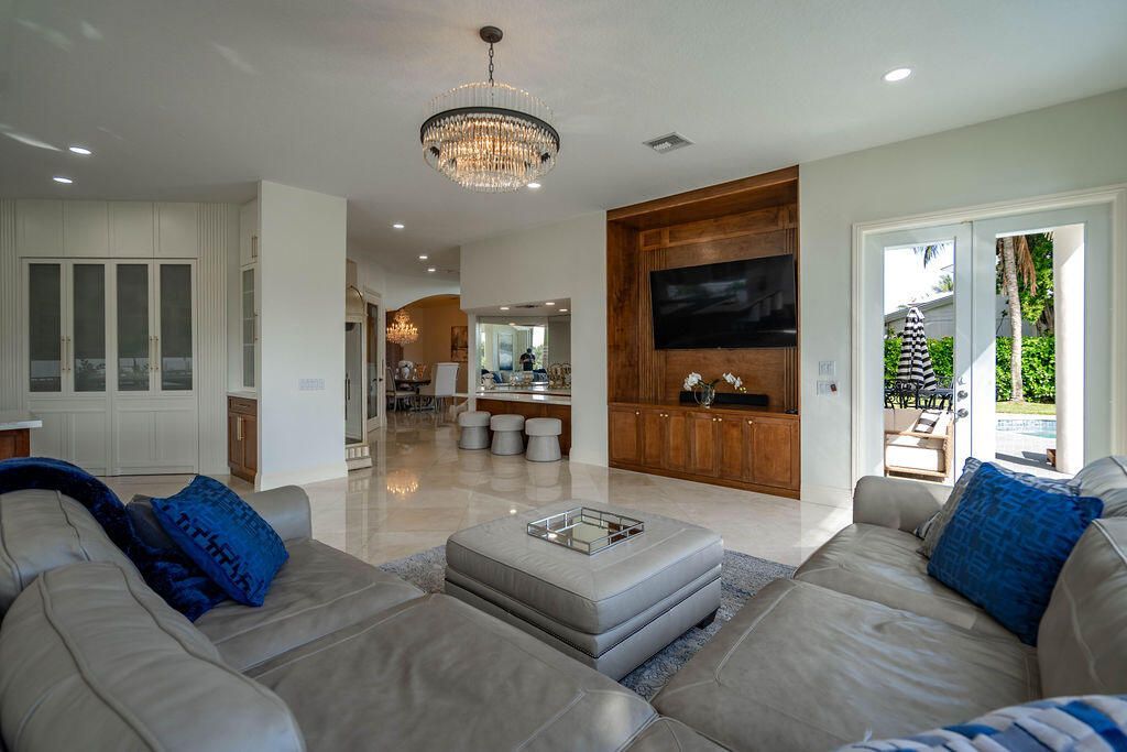2530 NE 31st Court, Lighthouse Point, FL 33064 Photo