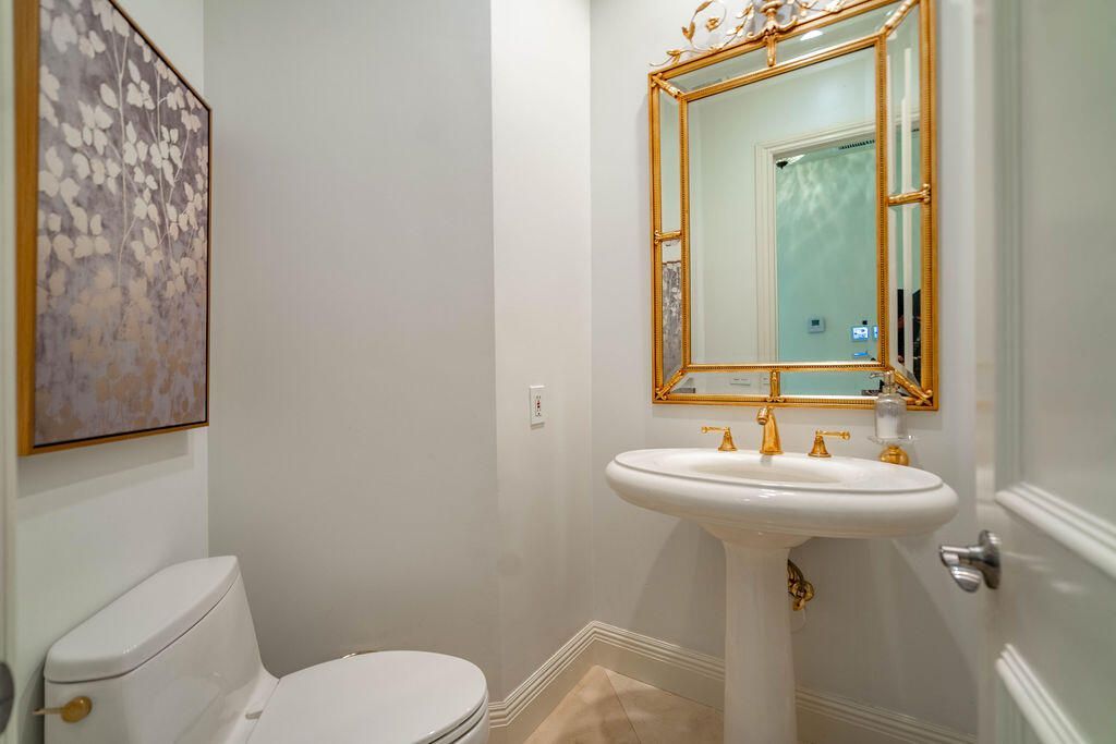 2530 NE 31st Court, Lighthouse Point, FL 33064 Photo