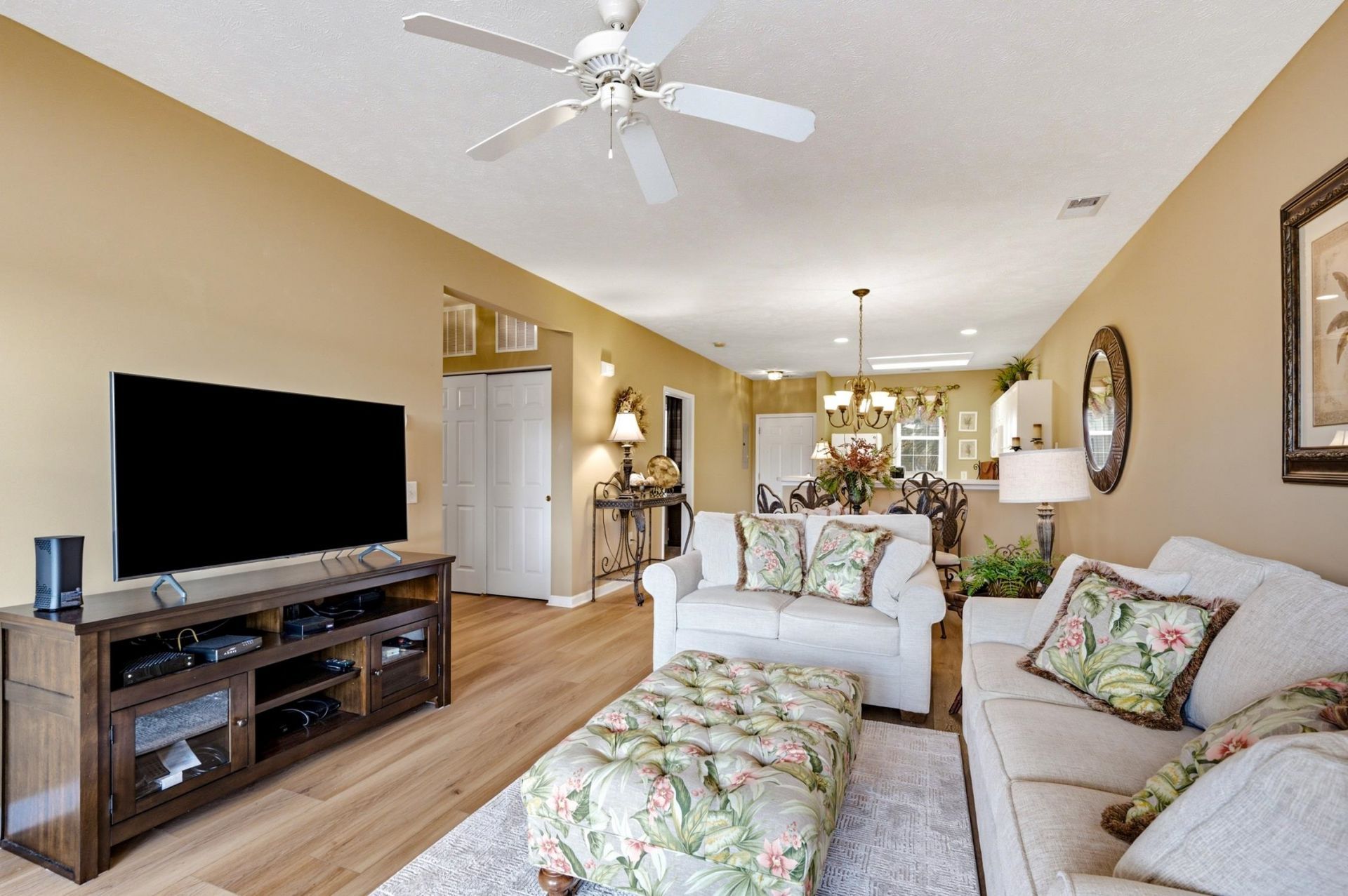 901 West Port Dr. Photo 10
