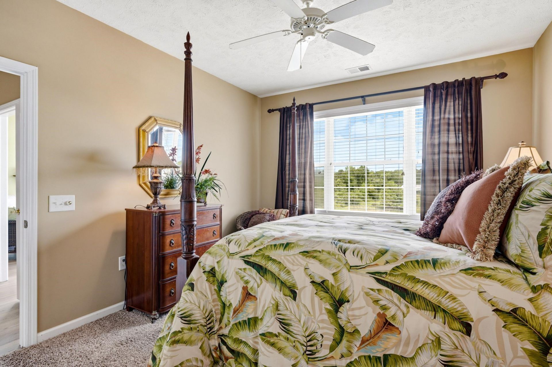 901 West Port Dr. Photo 16