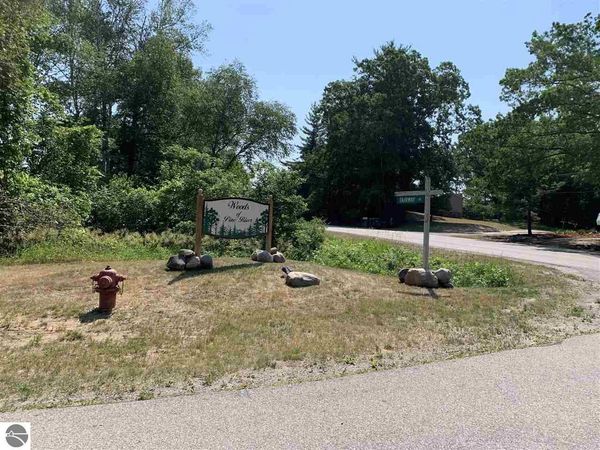 Fairway, Standish, MI 48658