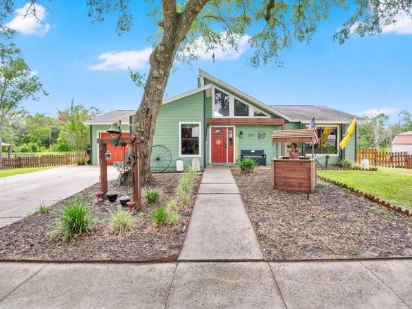 390 N HIGH STREET , LAKE HELEN, FL 32744