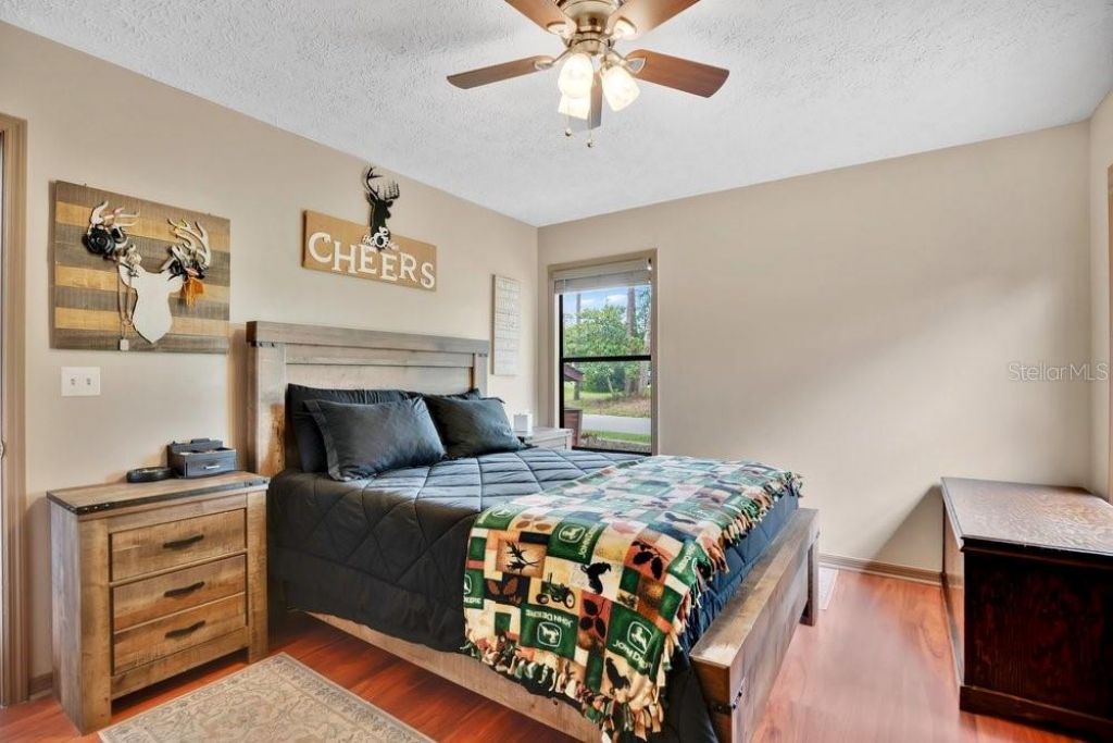 390 N High Street, Lake Helen, FL 32744 Photo