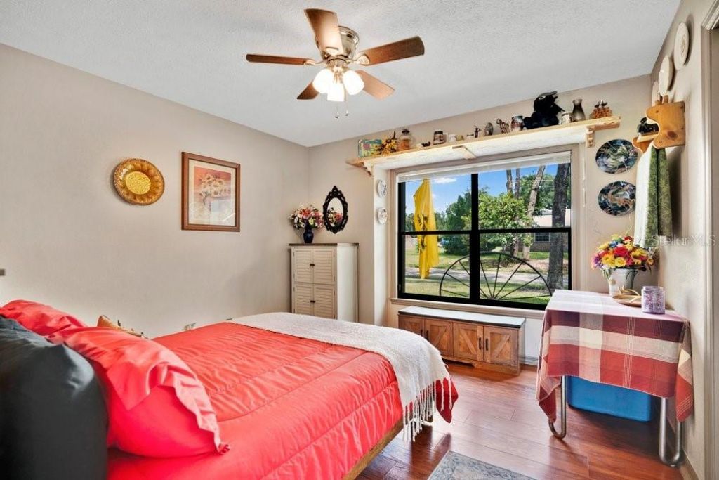390 N High Street, Lake Helen, FL 32744 Photo