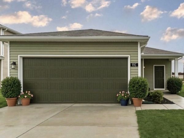22 Stonehenge Circle , Manchester, TN 37355