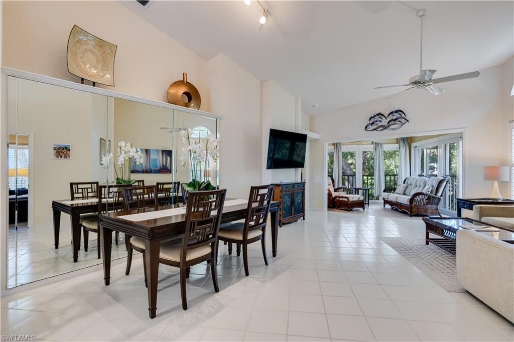 8420 Excalibur Cir, Unit R12, Naples, FL 34108 Photo