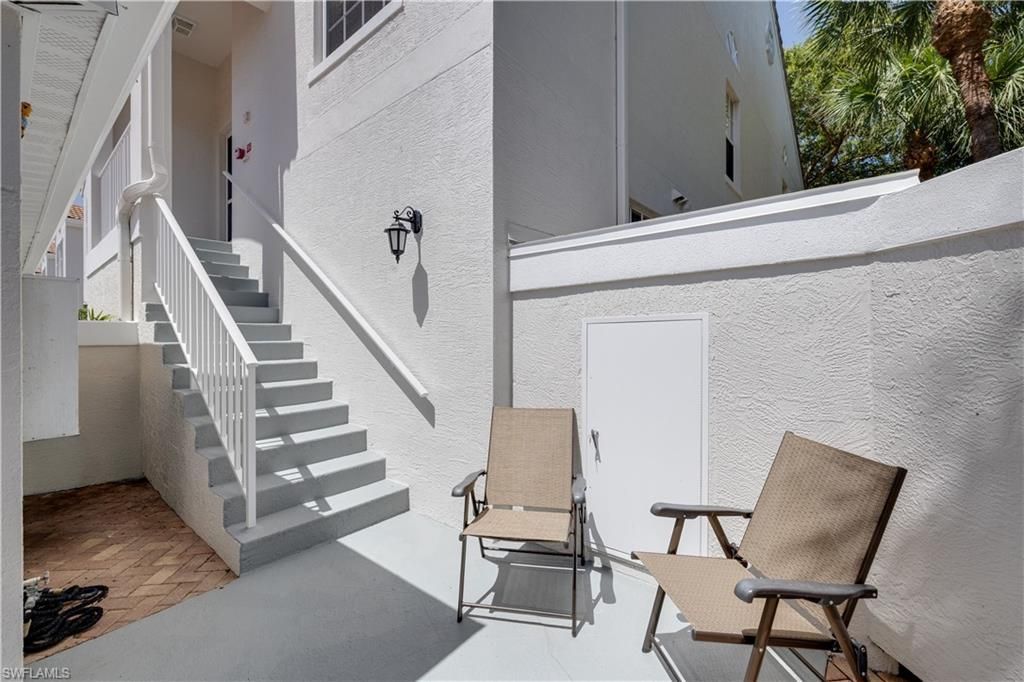 8420 Excalibur Cir, Unit R12, Naples, FL 34108 Photo
