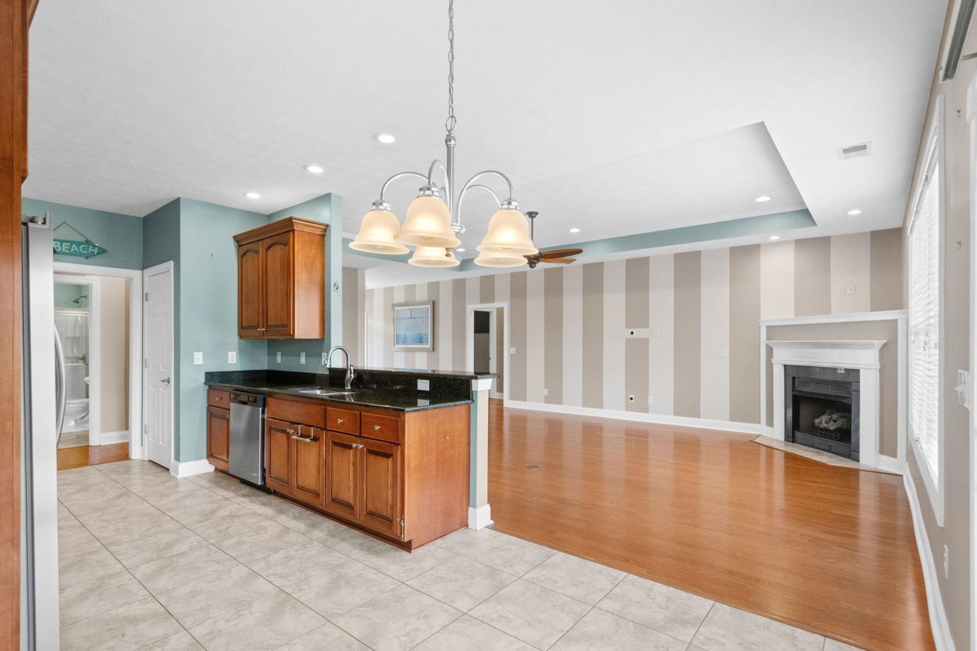 943 Henry James Dr. Photo 11