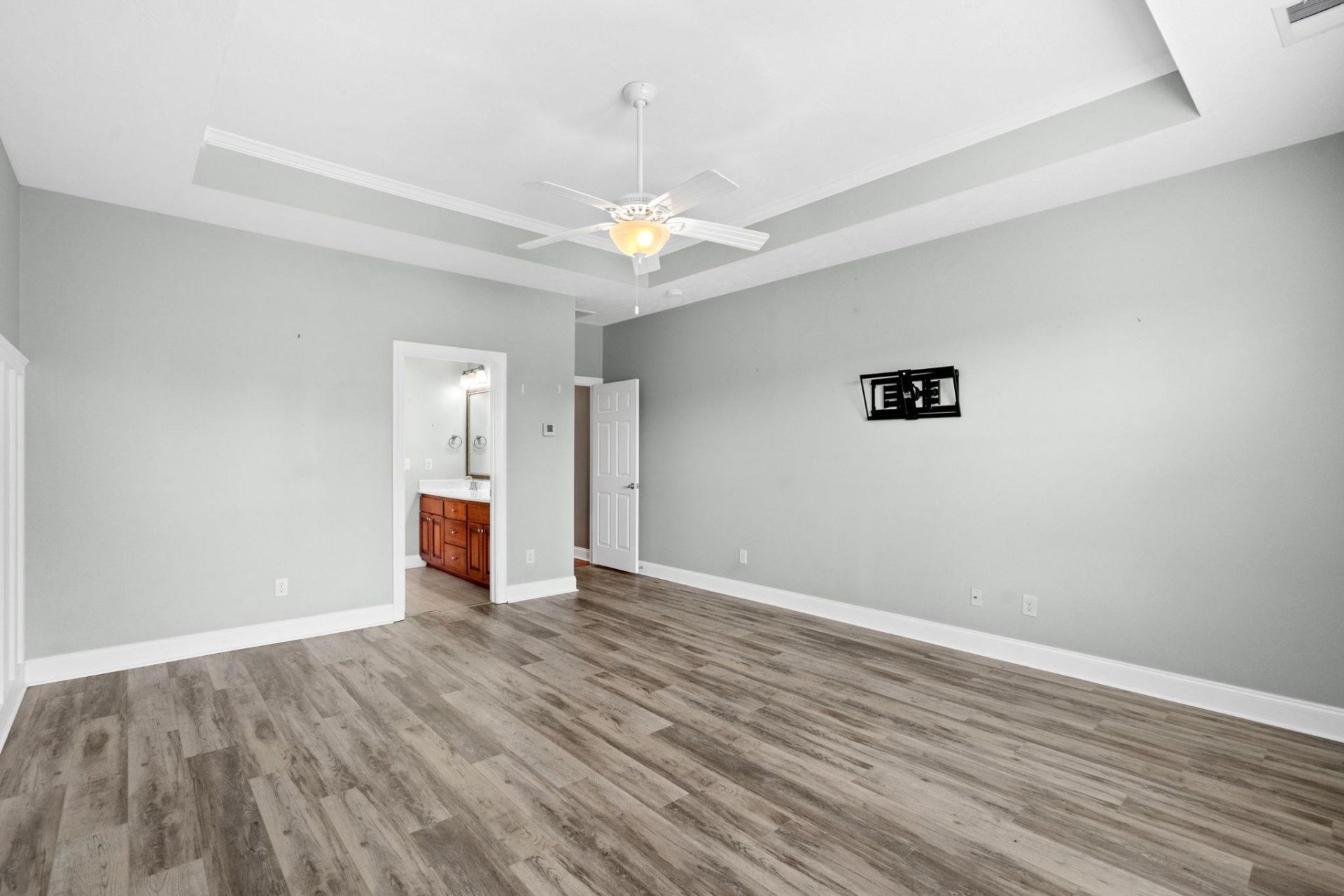 943 Henry James Dr. Photo 25
