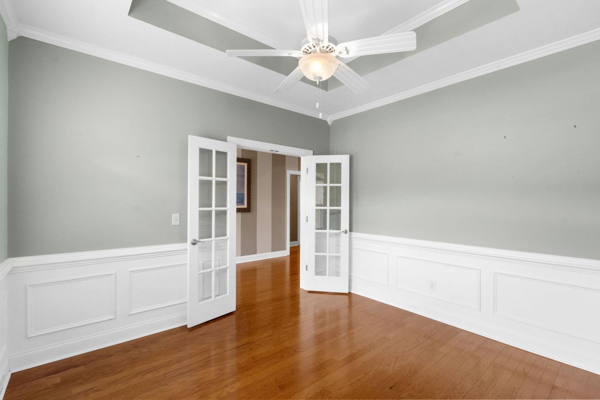 943 Henry James Dr. Photo 31