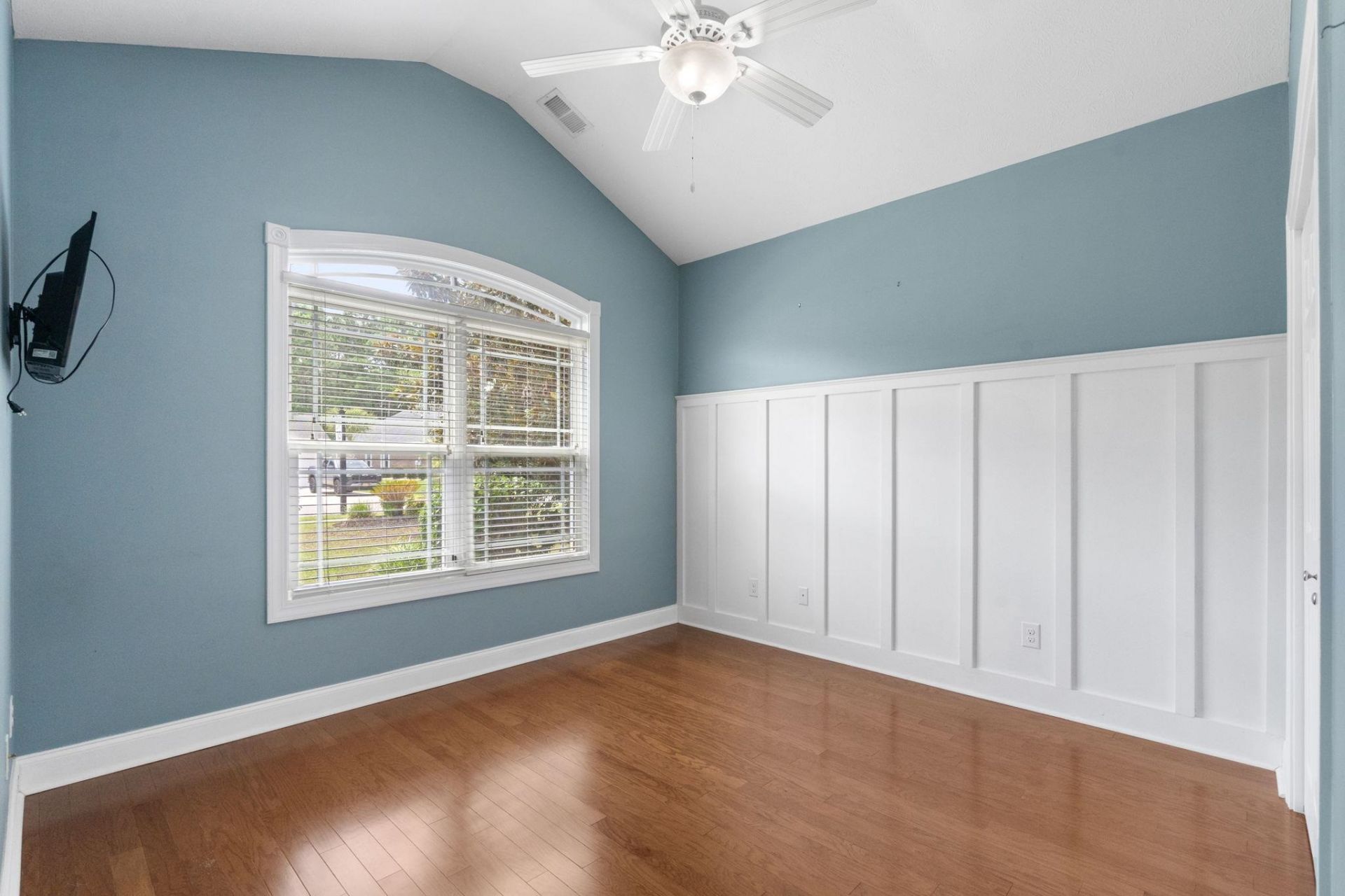 943 Henry James Dr. Photo 38