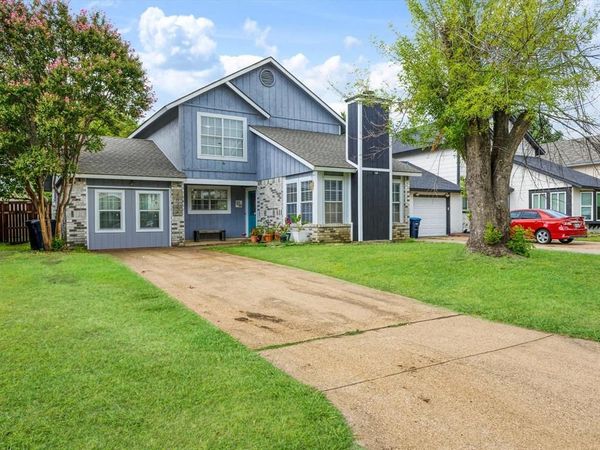 4632 Bracken Drive , Fort Worth, TX 76137