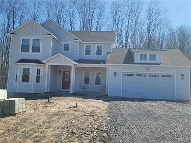 8835A FRONT GASKIN RD , Phoenix, NY 13135