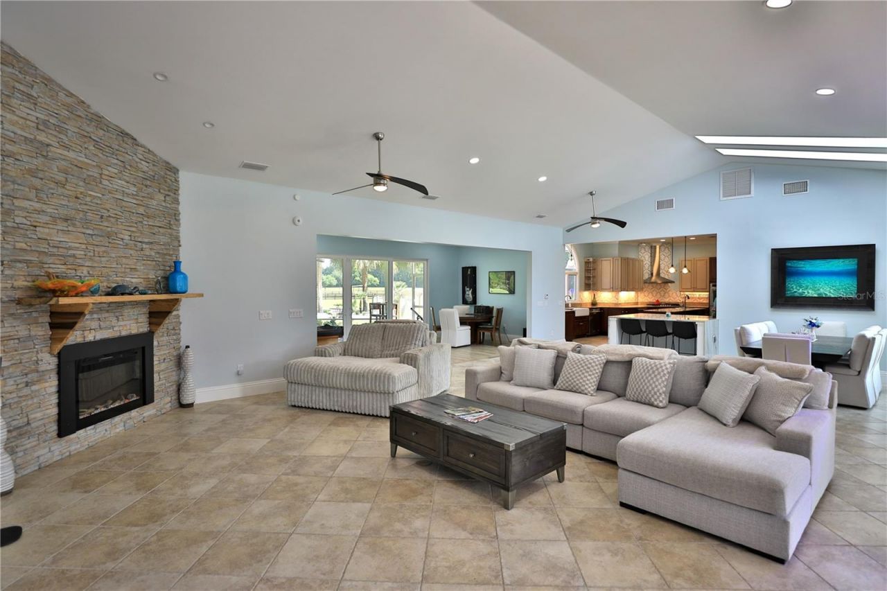 14285 N Us Highway 441, Citra, FL 32113 Photo