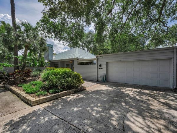 10497 LONGWOOD DRIVE, SEMINOLE, FL 33777