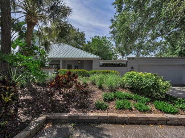 10497 LONGWOOD DRIVE, SEMINOLE, FL 33777