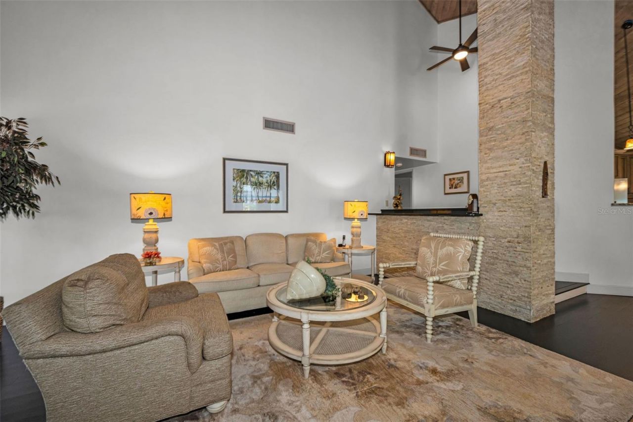 10497 Longwood Drive, Seminole, FL 33777 Photo