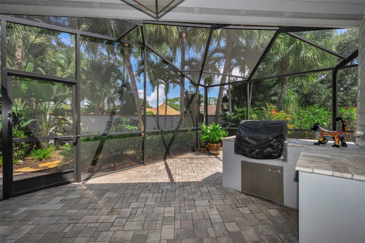 10497 Longwood Drive, Seminole, FL 33777 Photo