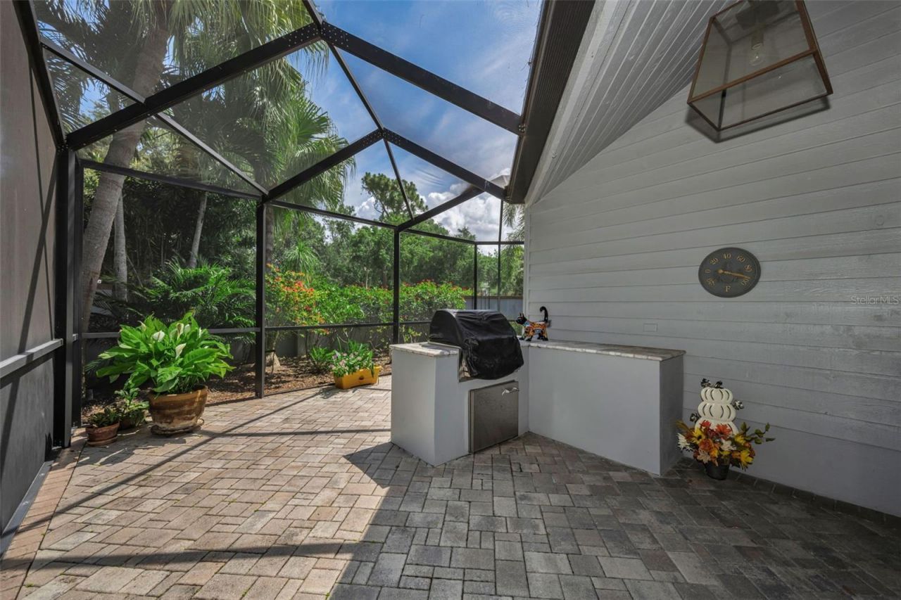 10497 Longwood Drive, Seminole, FL 33777 Photo