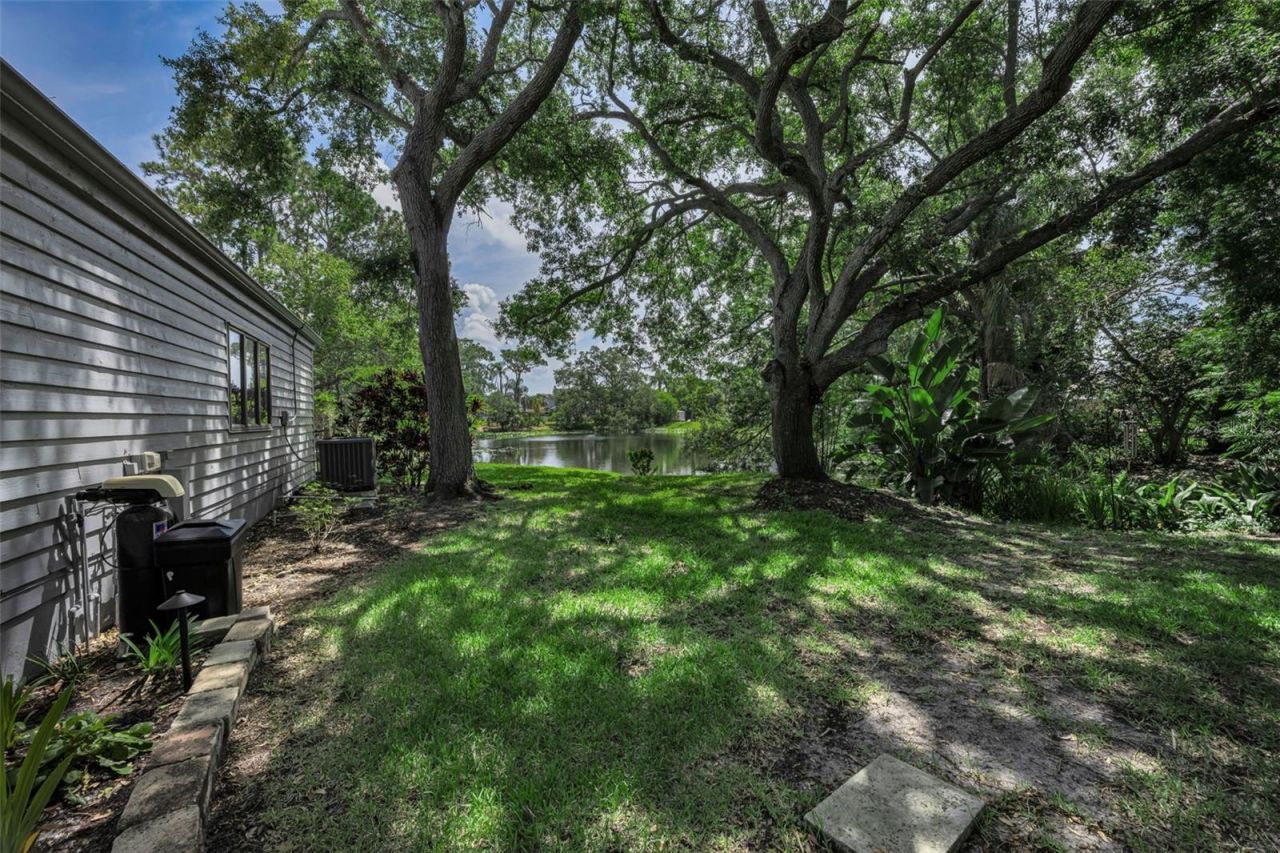 10497 Longwood Drive, Seminole, FL 33777 Photo