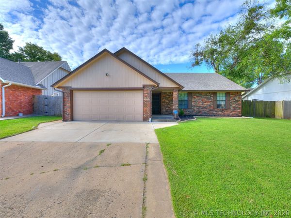 3001 W Atlanta Court , Broken Arrow, OK 74012