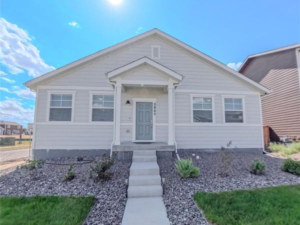 2865 Oxley Street , Strasburg, CO 80136