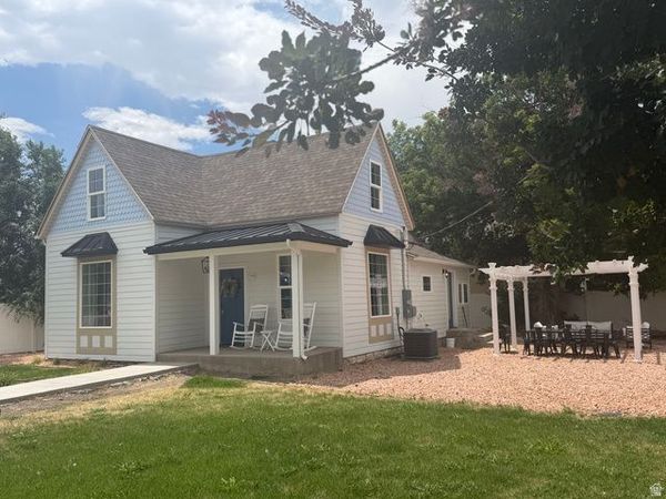 195 N 100 E, Monroe, UT 84754