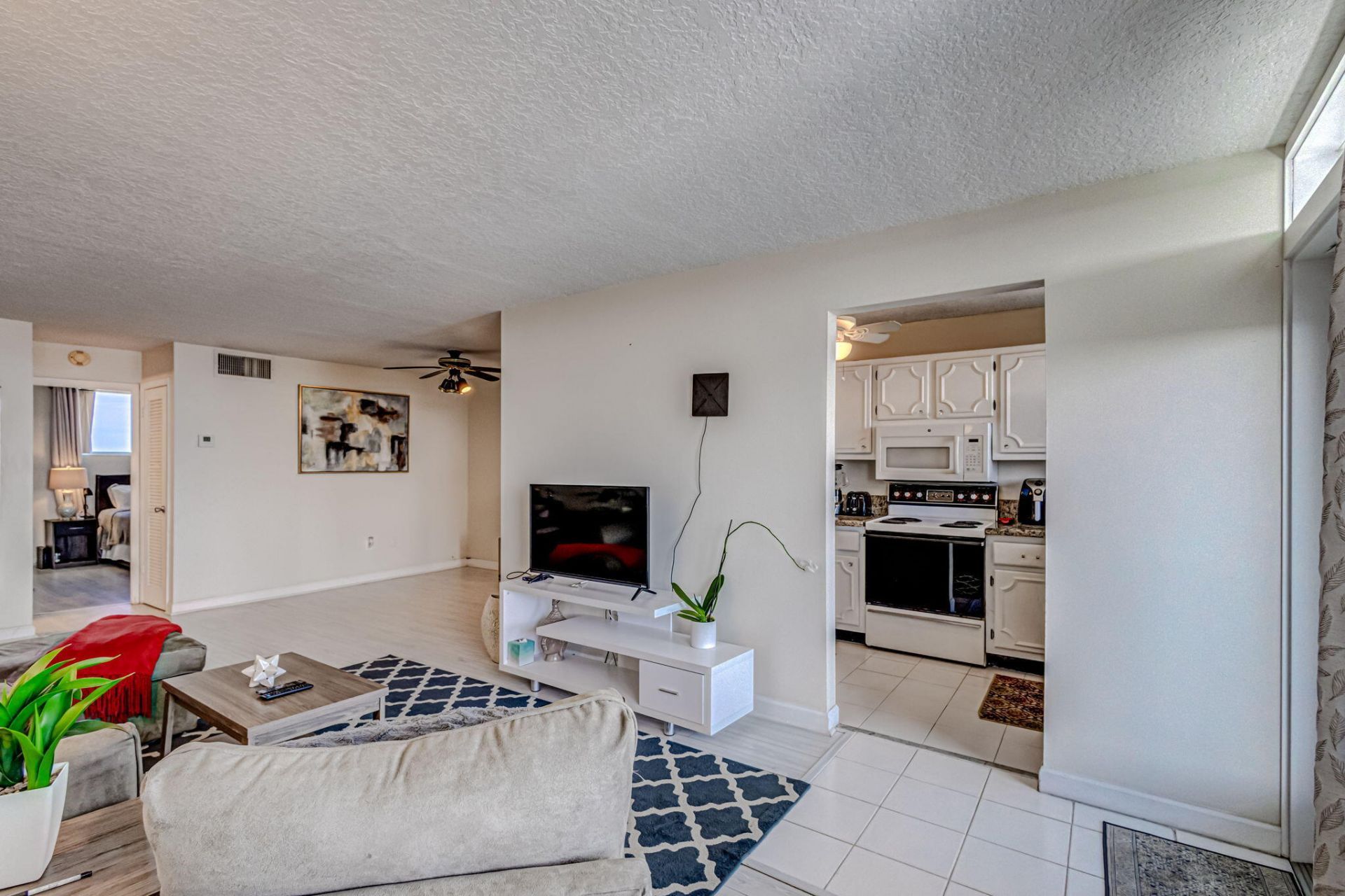 108 Paradise Harbour Boulevard, Unit 512, North Palm Beach, FL 33408 Photo