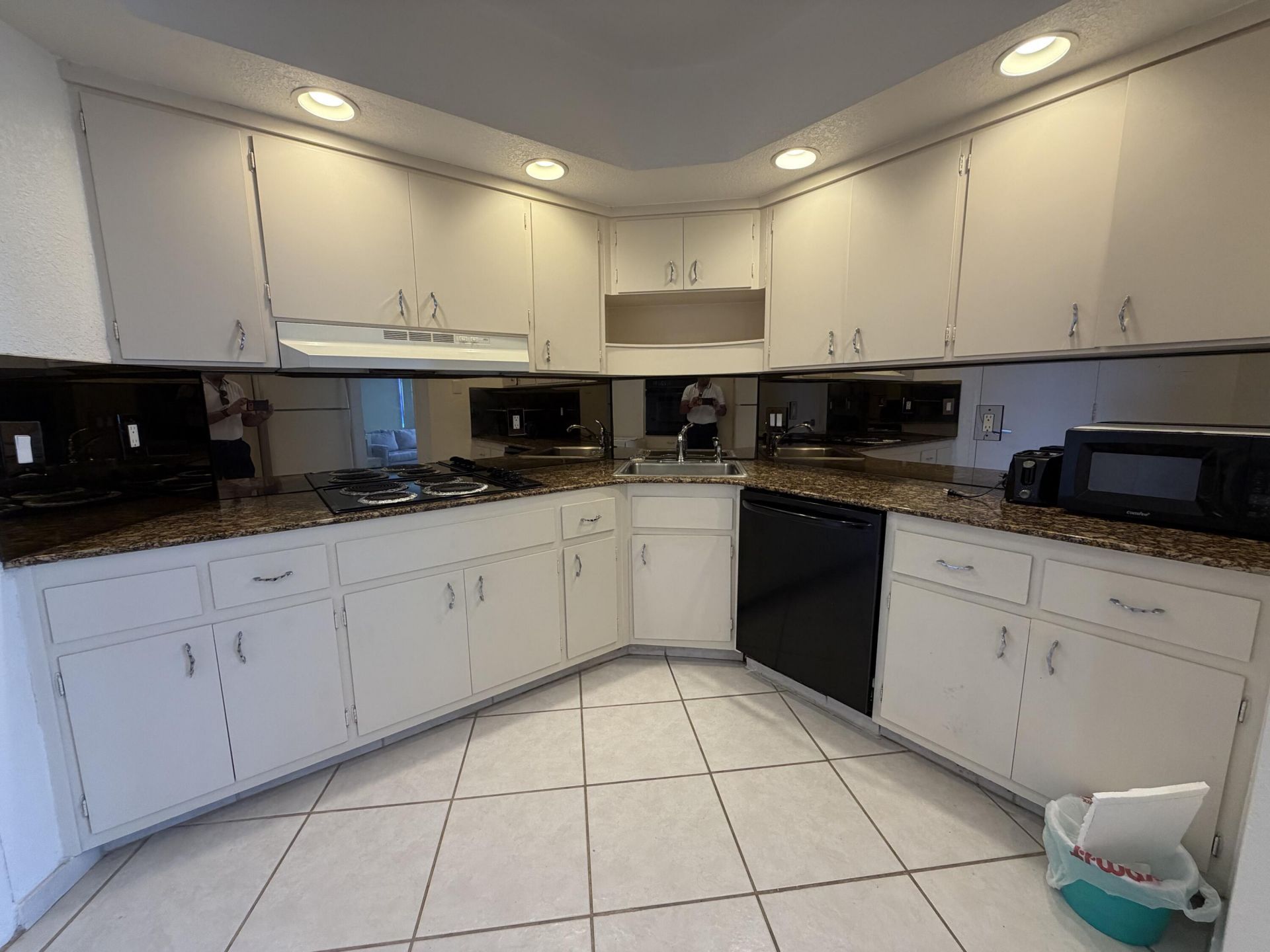 3700 Galt Ocean Drive, Unit 209, Fort Lauderdale, FL 33308 Photo