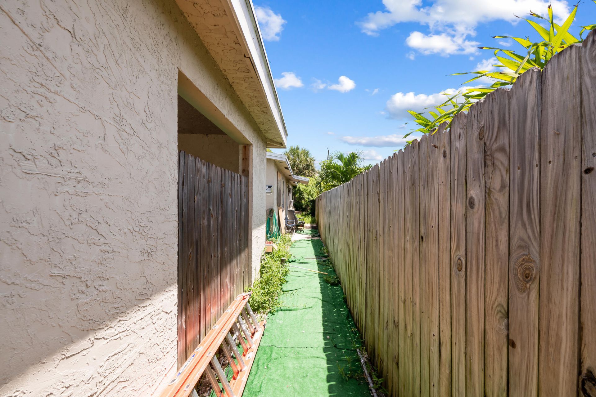 242 SW 3rd Street, Deerfield Beach, FL 33441 Photo