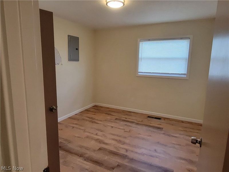 12509 Hirst Avenue, Cleveland, OH 44135 Photo 18