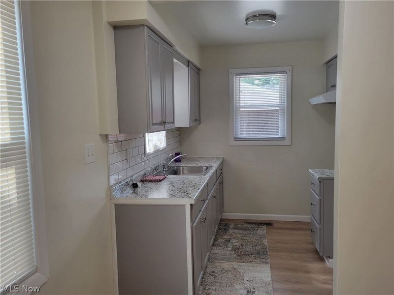 12509 Hirst Avenue, Cleveland, OH 44135 Photo 26